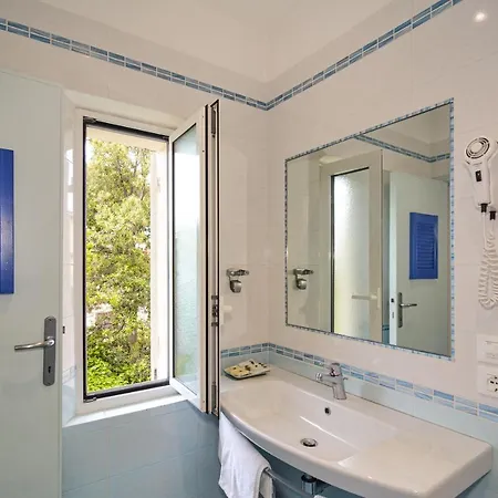 Raffaelli Villino Limoni Frühstückspension Forte dei Marmi