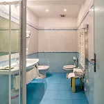 Raffaelli Villino Limoni B&B 포르데데이마르미