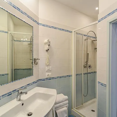 Raffaelli Villino Limoni 3*