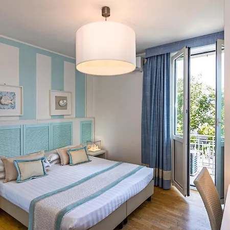 Raffaelli Villino Limoni 3* Forte dei Marmi