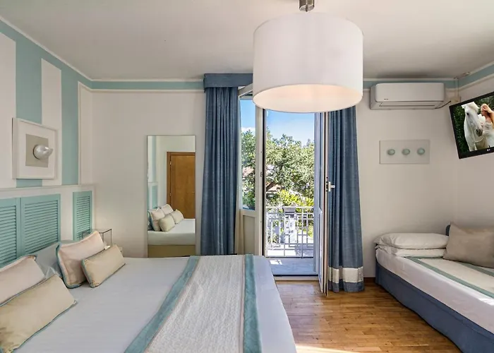 Raffaelli Villino Limoni 3* Forte dei Marmi