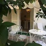 Couette-café Raffaelli Villino Limoni Forte dei Marmi